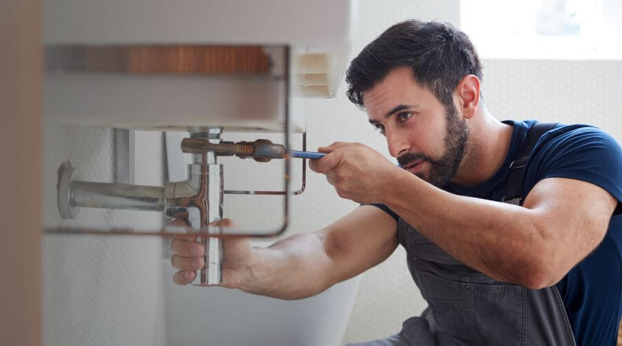 Sink faucet replacement in Granger, IN